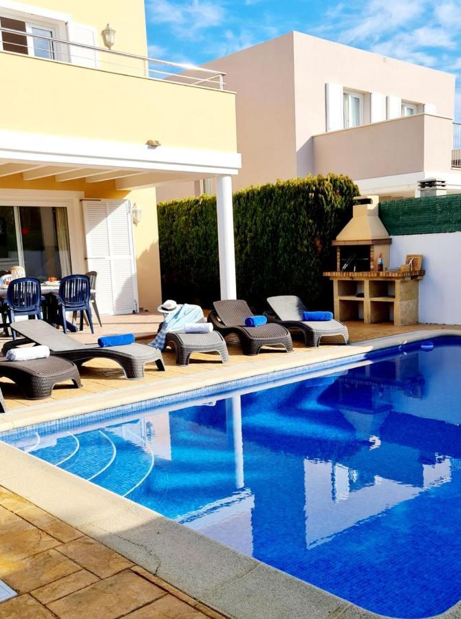 Villa Lorena 사 칼레타 외부 사진