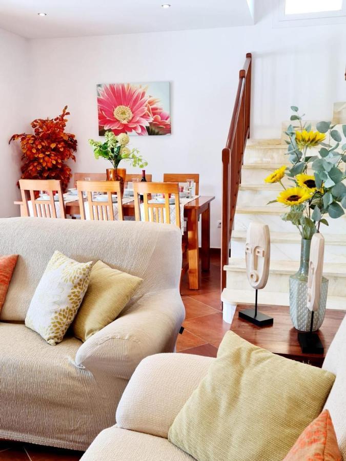 Villa Lorena 사 칼레타 외부 사진