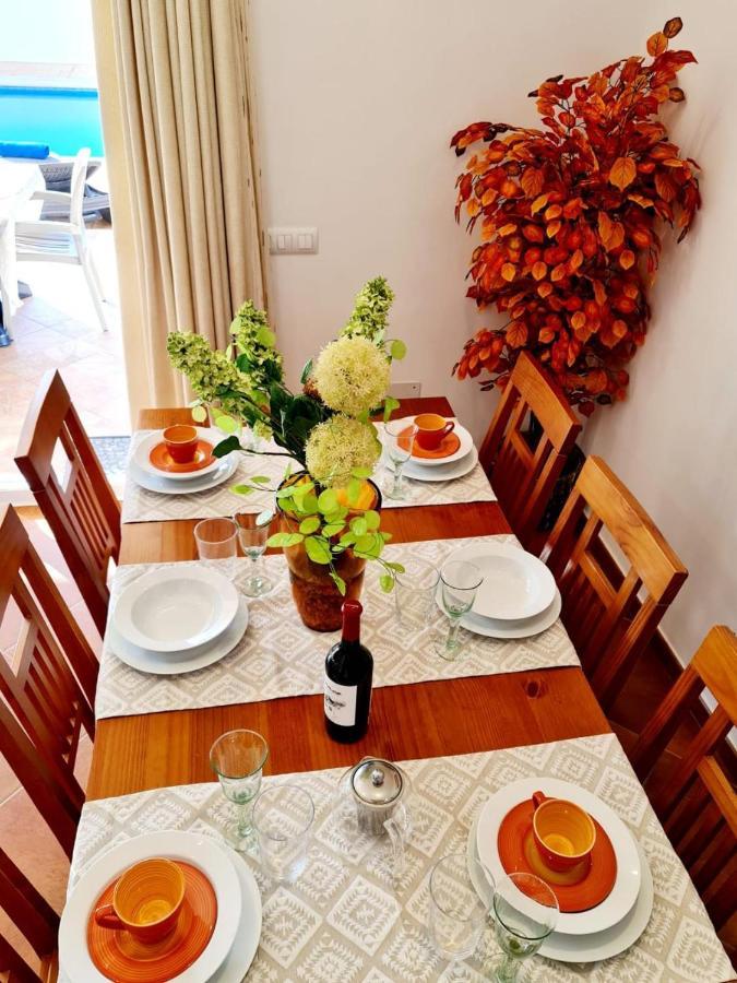 Villa Lorena 사 칼레타 외부 사진